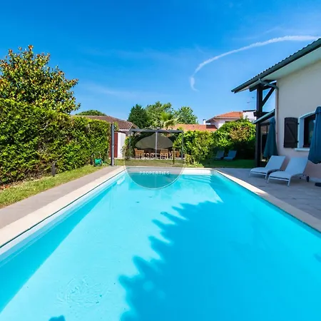 Mistral - - Confort - Calme Casa vacanze *