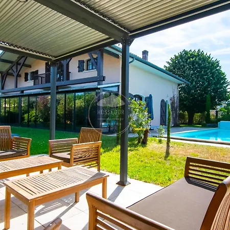 Mistral - - Confort - Calme Casa vacanze *