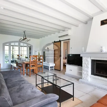 Casa vacanze Mistral - - Confort - Calme *